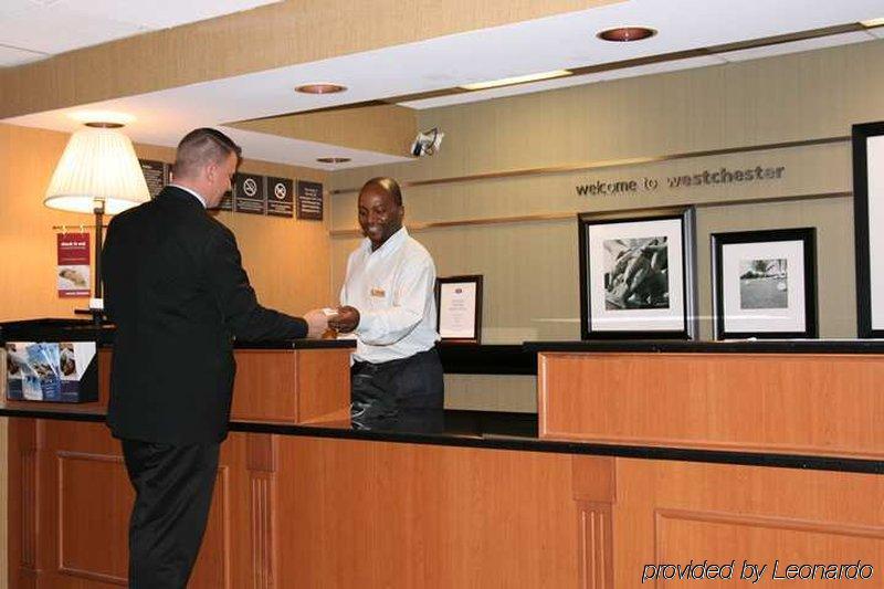 Four Points By Sheraton Chicago Westchester/Oak Brook Hotel Interior photo